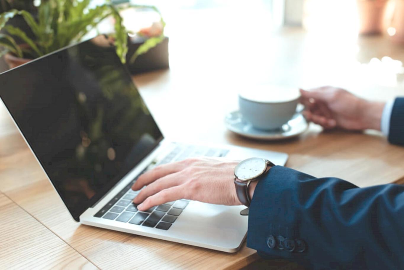 Professional consultation discussing business structure options